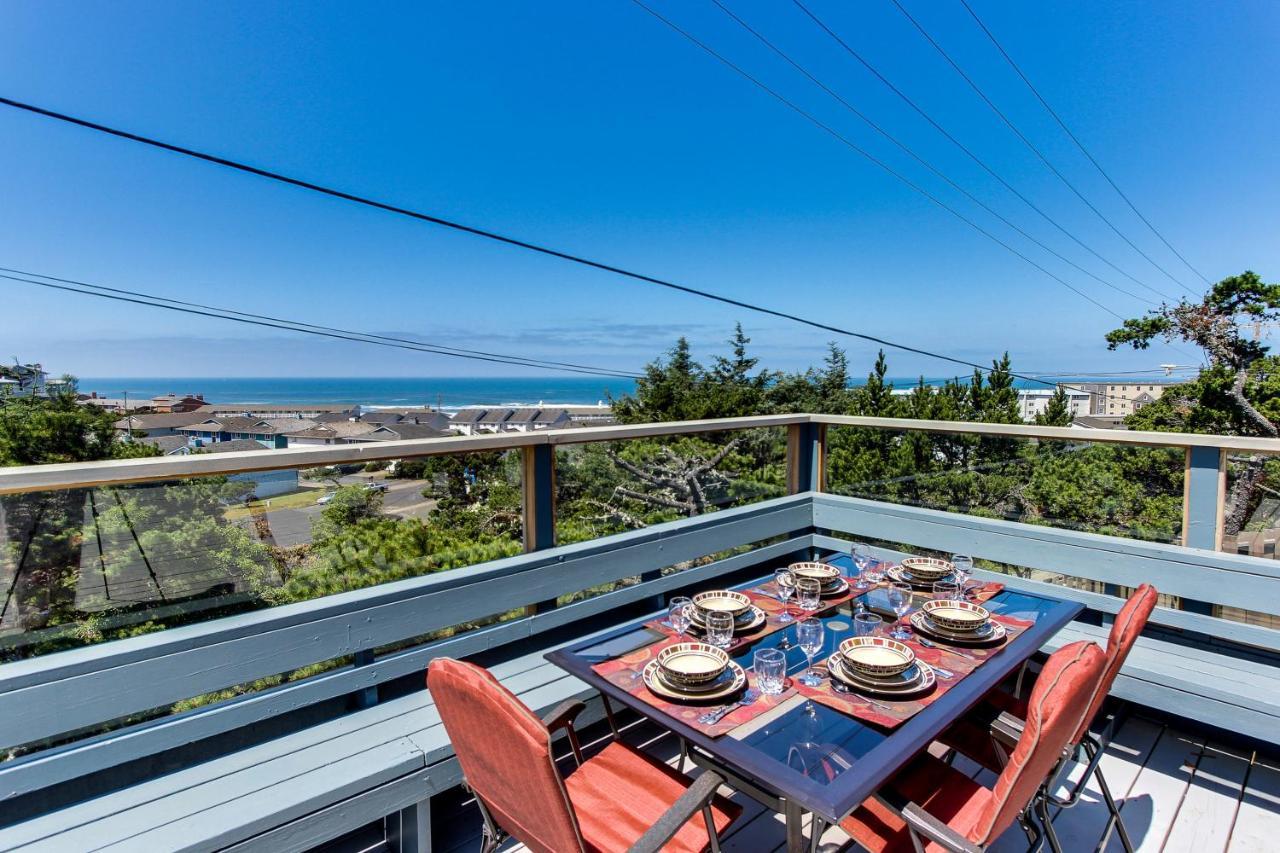 Newport'S Cypress Oceanview Home Екстериор снимка