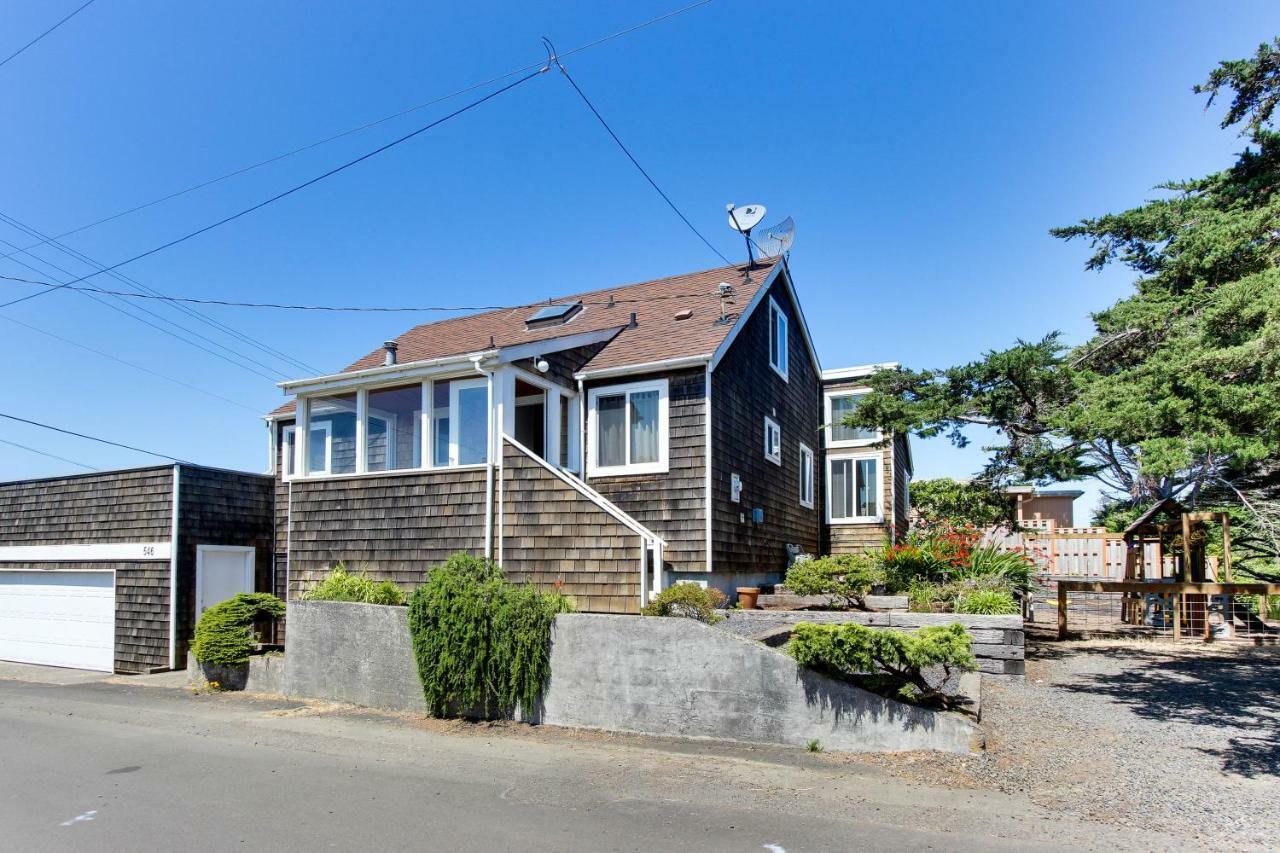 Newport'S Cypress Oceanview Home Екстериор снимка
